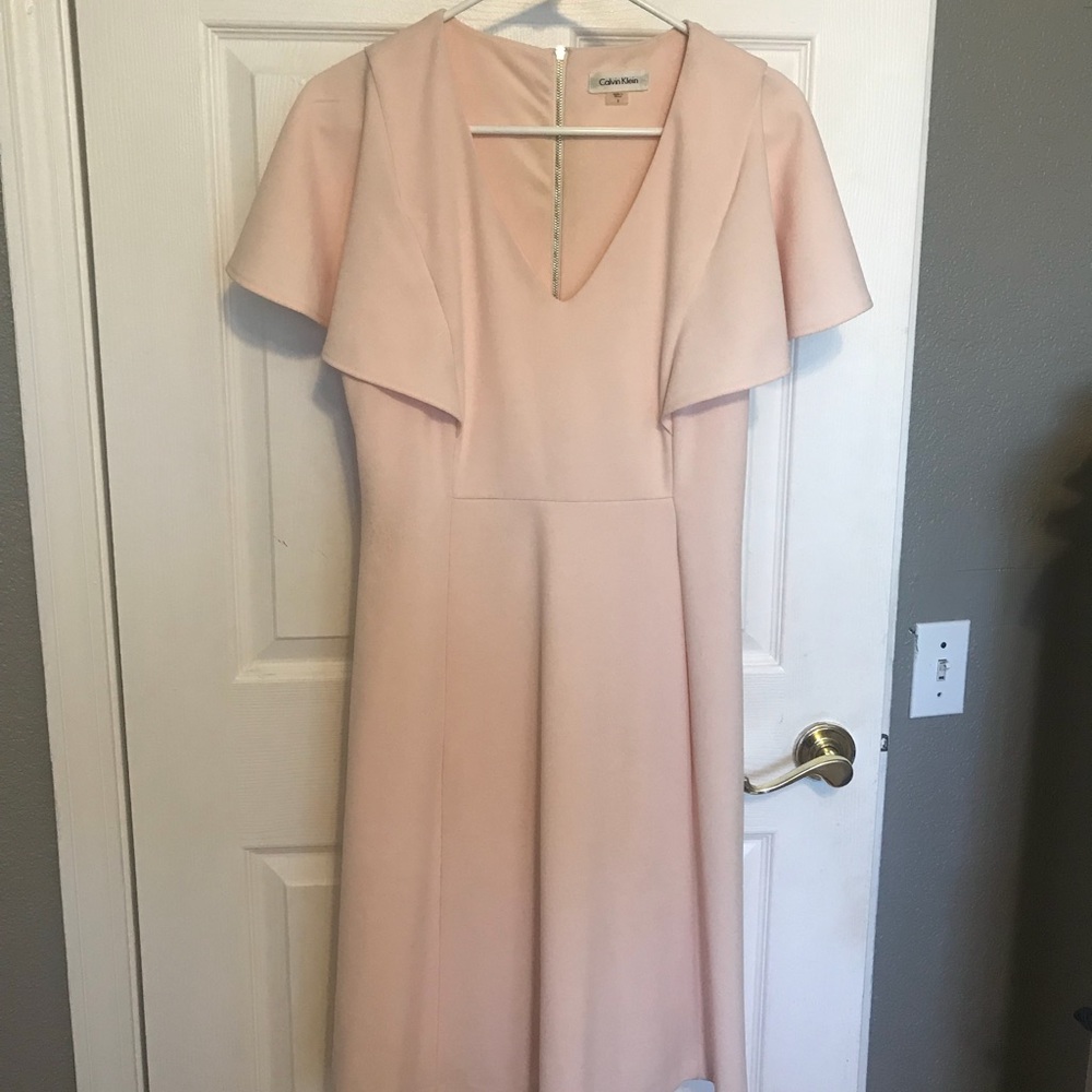 Pink cocktail dress 👗